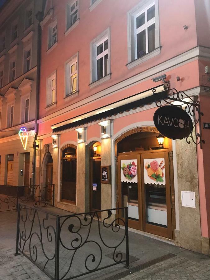 Willa Przy Czarnej Bramie Клодзко Екстериор снимка